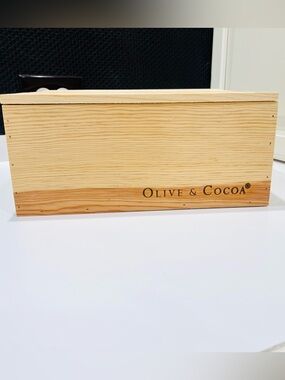 Olive & Cocoa Wooden Box - Natural Wood NWOT